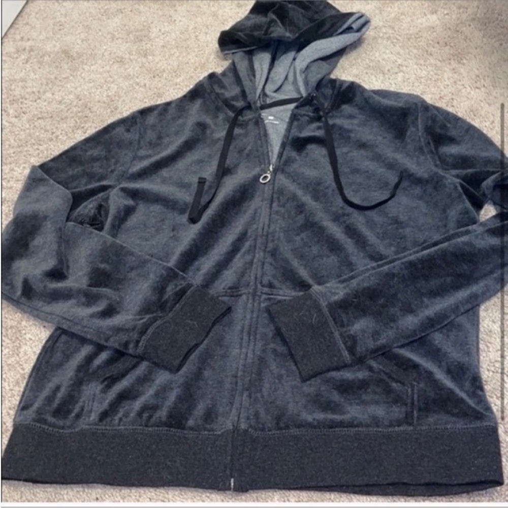 🆕 New York & co Gray Velour Zipper Jacket - Picture 6 of 6